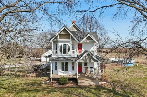 $448,000 | 10368 Northwest Hwy O, Blairstown, MO 64726