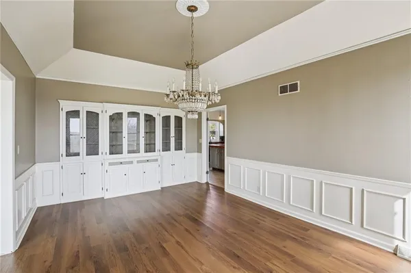 $448,000 | 10368 Northwest Hwy O, Blairstown, MO 64726