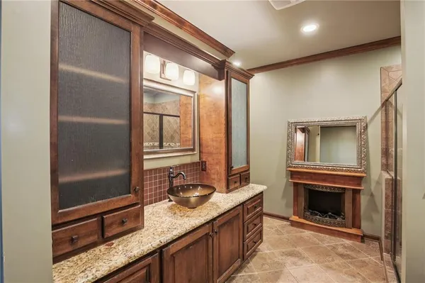 $448,000 | 10368 Northwest Hwy O, Blairstown, MO 64726