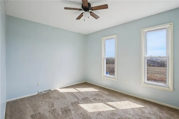 $448,000 | 10368 Northwest Hwy O, Blairstown, MO 64726