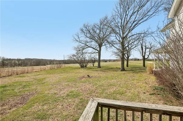 $448,000 | 10368 Northwest Hwy O, Blairstown, MO 64726