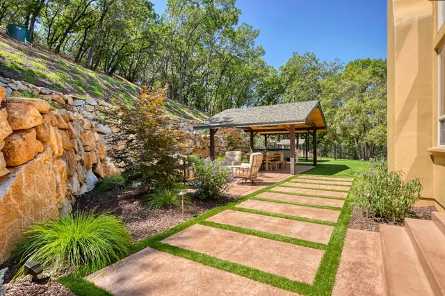 $1,950,000 | 974 Eden Valley Road, Colfax, CA 95713