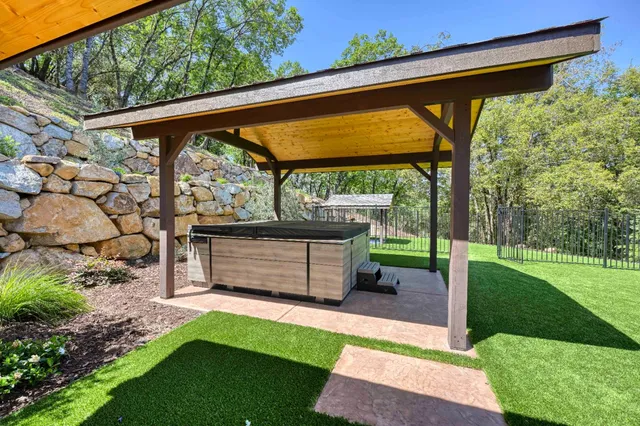 $1,950,000 | 974 Eden Valley Road, Colfax, CA 95713