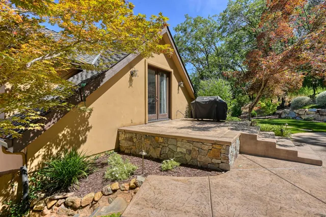 $1,950,000 | 974 Eden Valley Road, Colfax, CA 95713