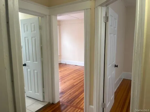 $2,800 | 18 Innis Avenue, Unit 1, Poughkeepsie, NY 12601