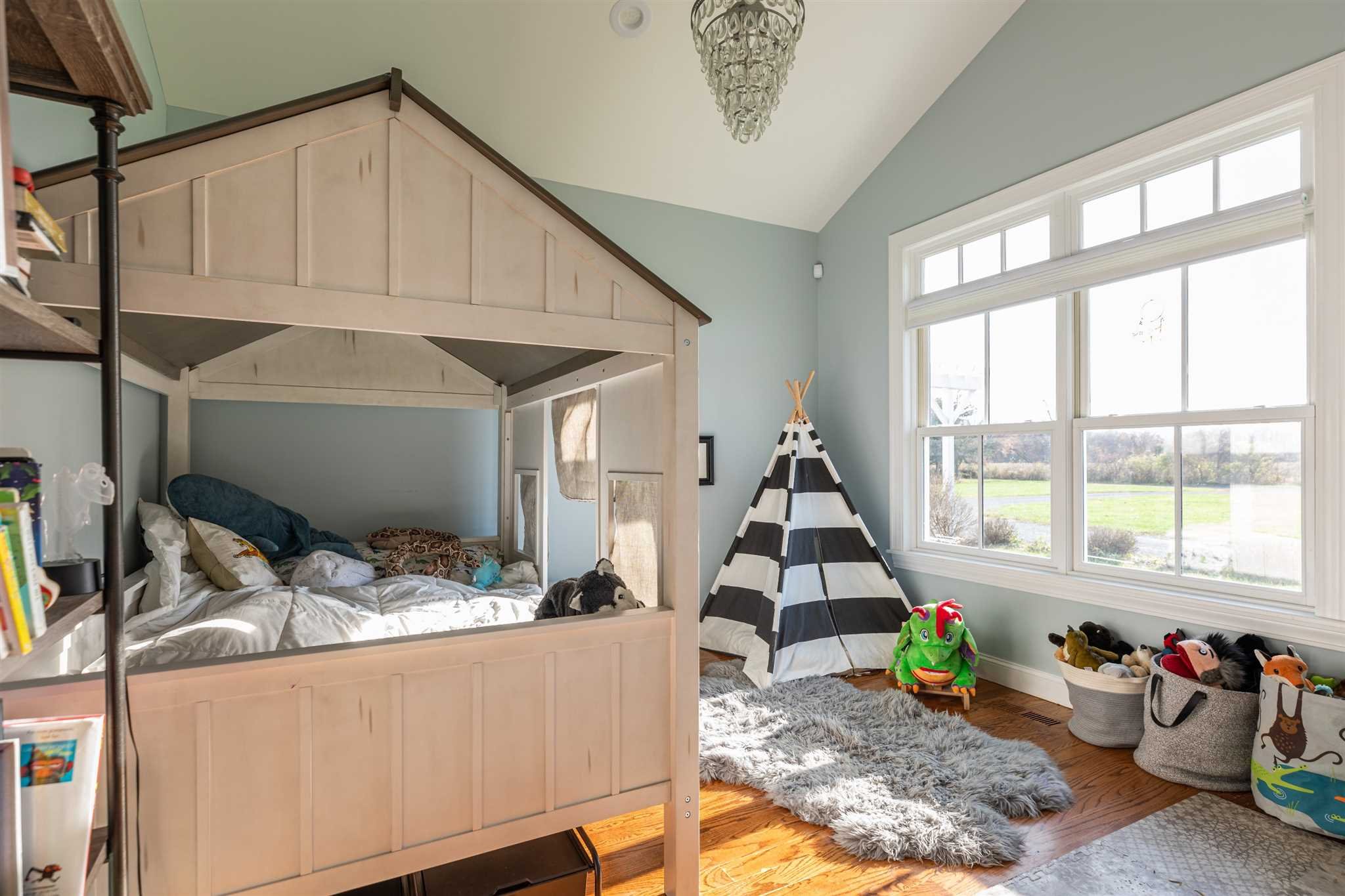 383 Pine Bush Road Stone Ridge, NY 12484 - Photo 20 of 30