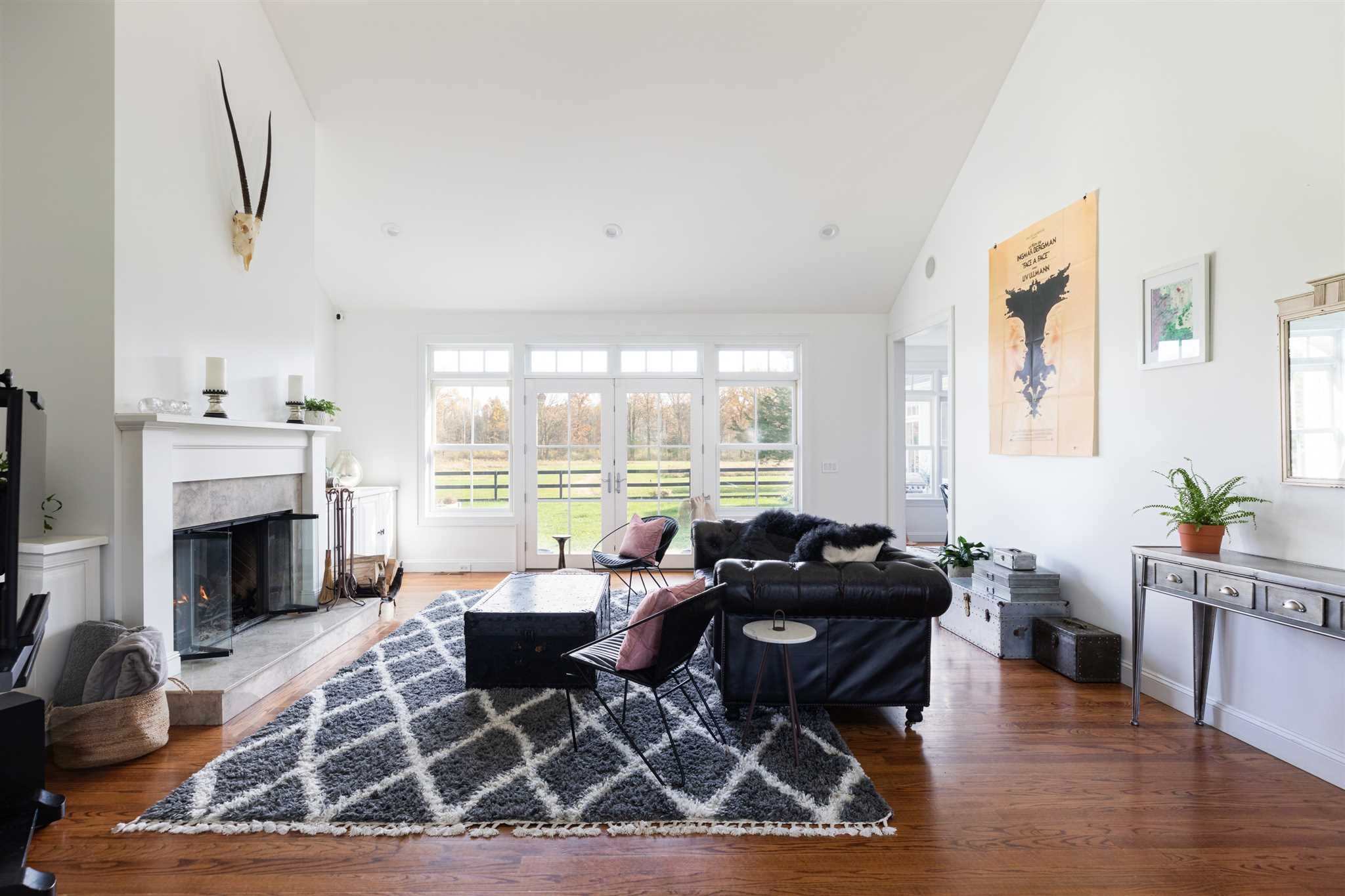 383 Pine Bush Road Stone Ridge, NY 12484 - Photo 5 of 30