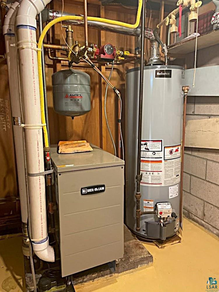 42 Locust Drive Babbitt, MN 55706 - Photo 33 of 50 Propane boiler & water heater.