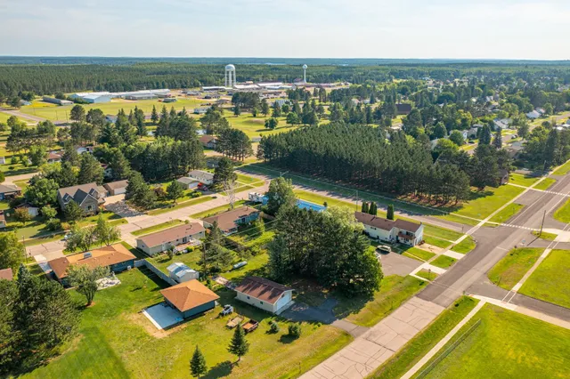 $215,000 | 42 Locust Drive, Babbitt, MN 55706