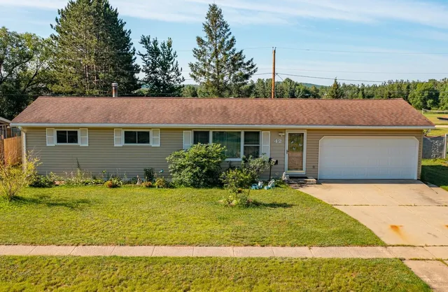 $215,000 | 42 Locust Drive, Babbitt, MN 55706