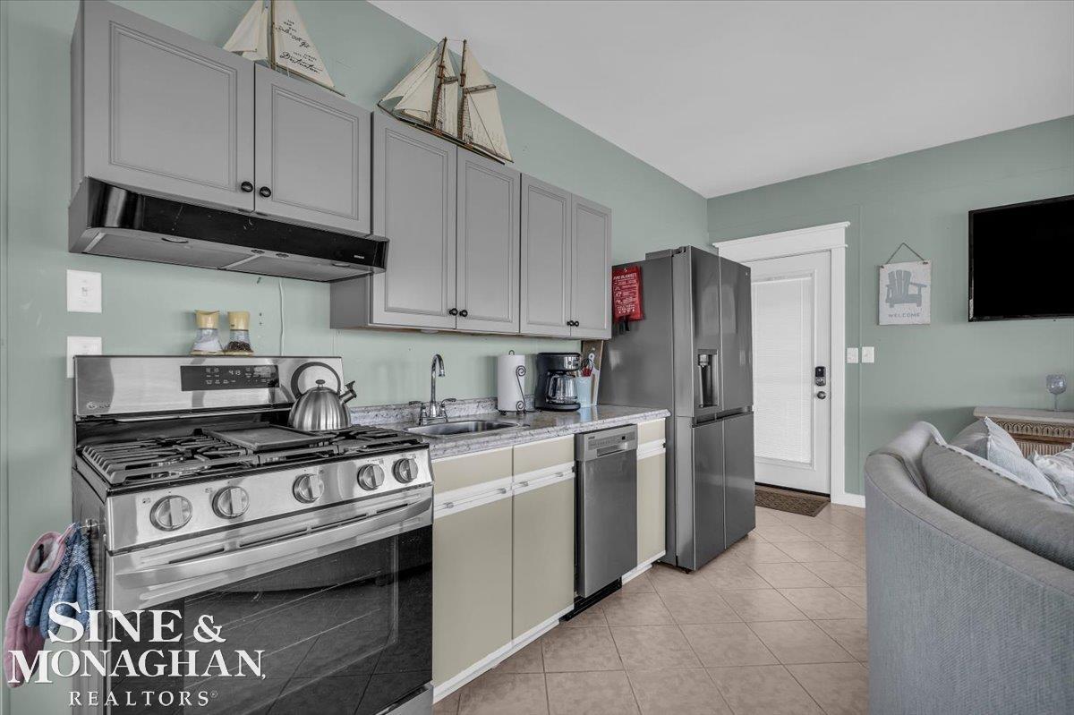 8669 River Road Marine City, MI 48039 - Photo 14 of 44 50180614-54816446-3ba1-4823-b681-1d1db0c9326b.JPG