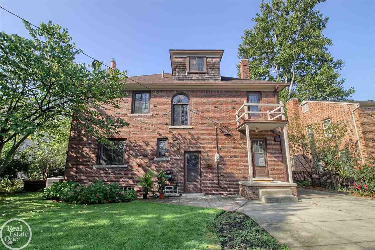 1170 Harvard Road Grosse Pointe, MI 48230 - Photo 28 of 30 31335087-28.JPG