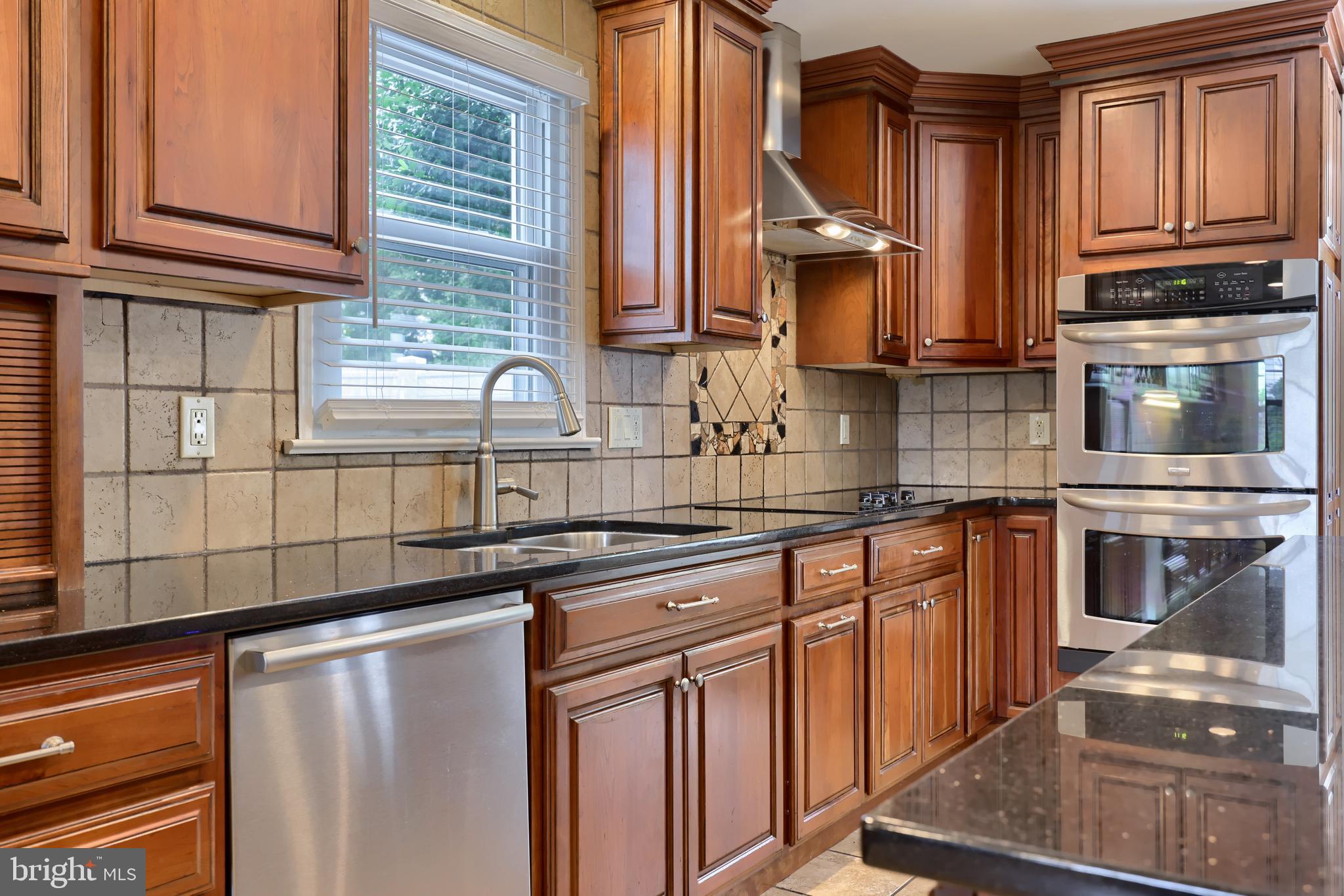 301 Saybrook Road Villanova, PA 19085 - Photo 30 of 94