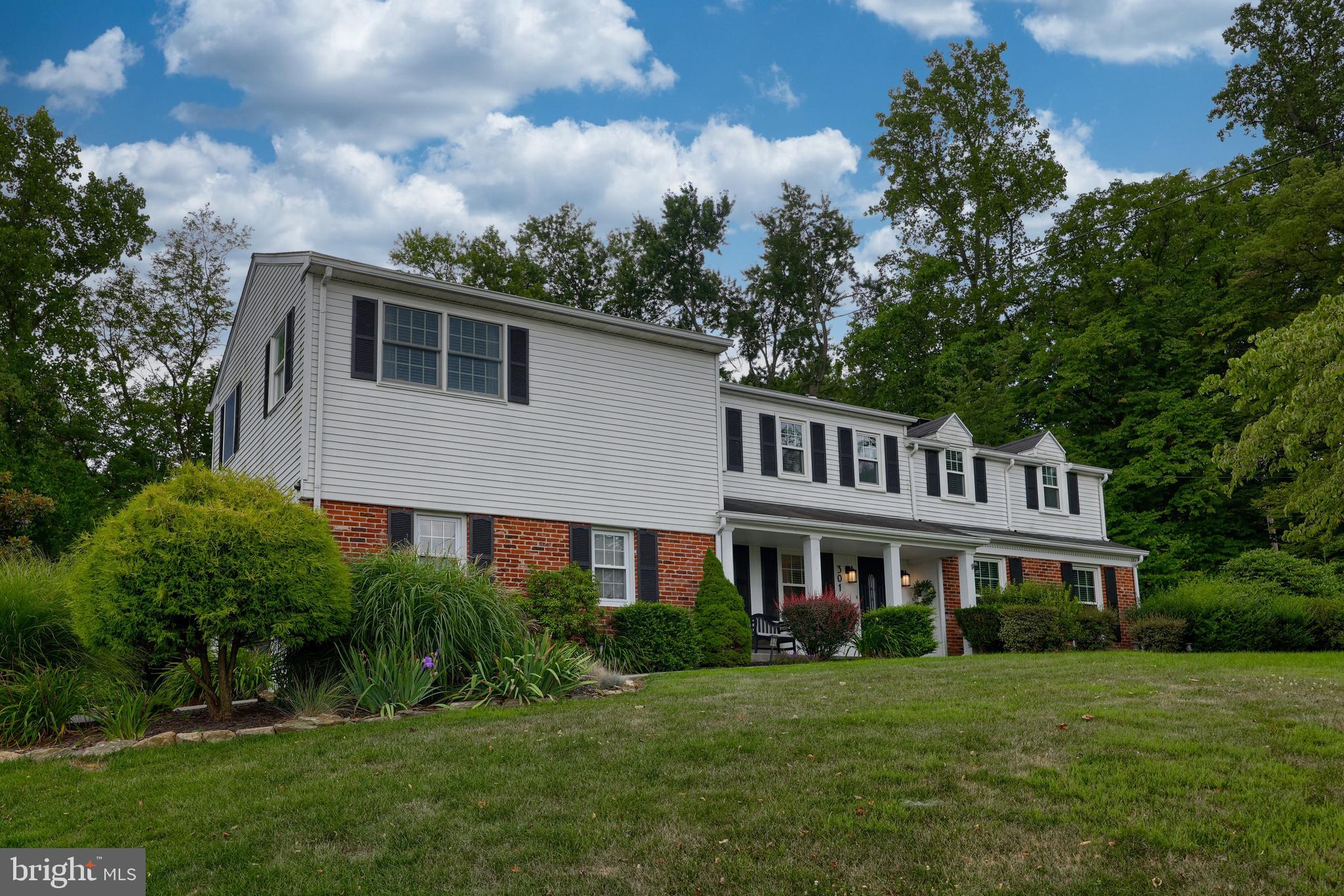 301 Saybrook Road Villanova, PA 19085 - Photo 10 of 94