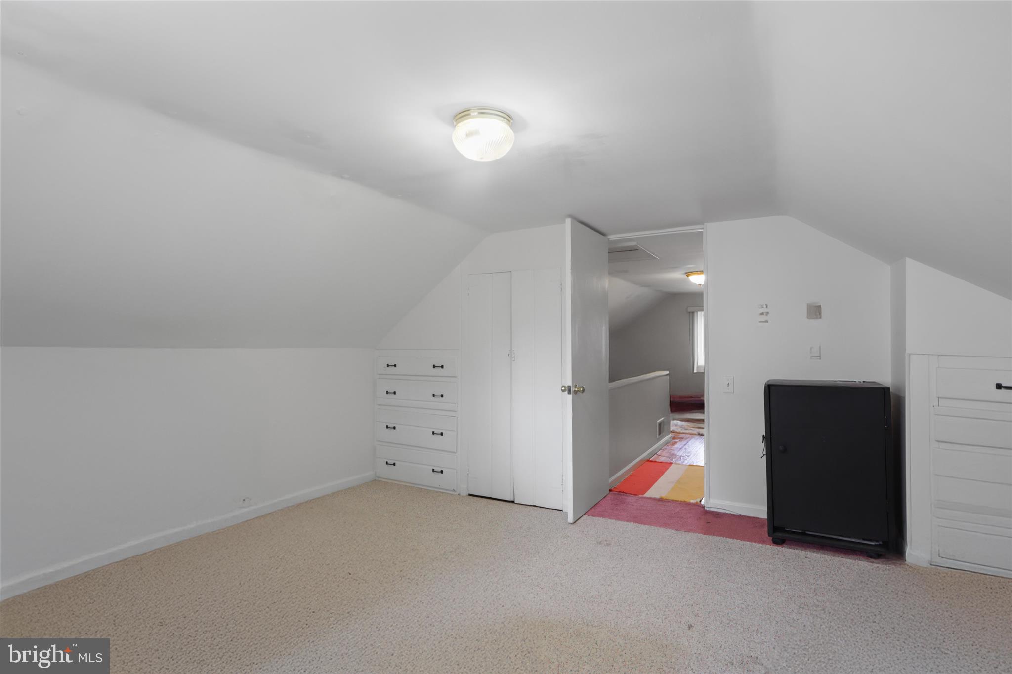 10602 Edgewood Avenue Silver Spring, MD 20901 - Photo 26 of 66 an empty room with white walls and air conditioner