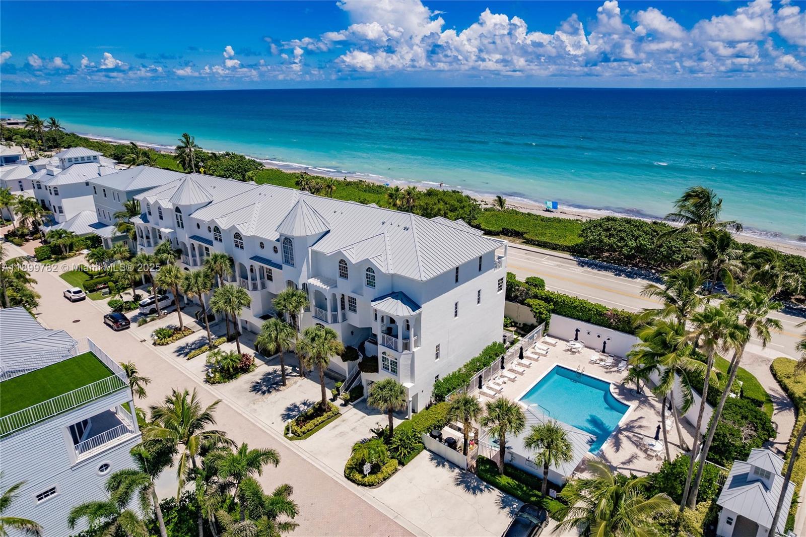 117 Ocean Key Way Jupiter, FL 33477 - Photo 53 of 57 an aerial view of residential houses with outdoor space