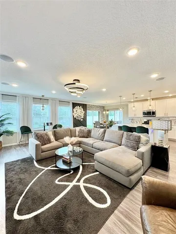 $3,250 | 1439 Oak Marsh Street, Davenport, FL 33837