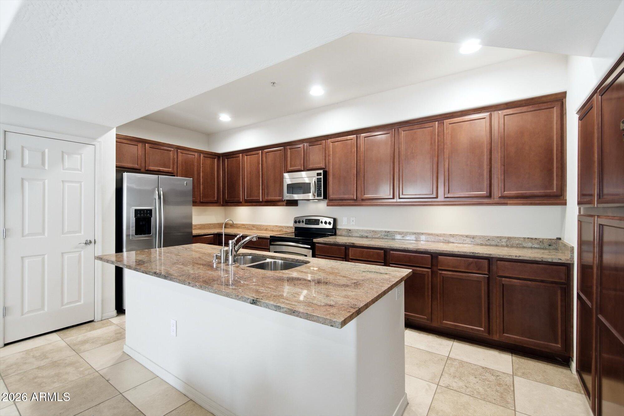 3935 East Rough Rider Road, Unit 1155 Phoenix, AZ 85050 - Photo 11 of 32