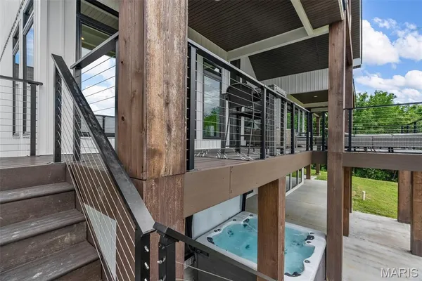 $899,900 | 22206 Tree Farm Road, Hermann, MO 65041