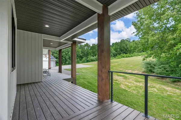 $899,900 | 22206 Tree Farm Road, Hermann, MO 65041