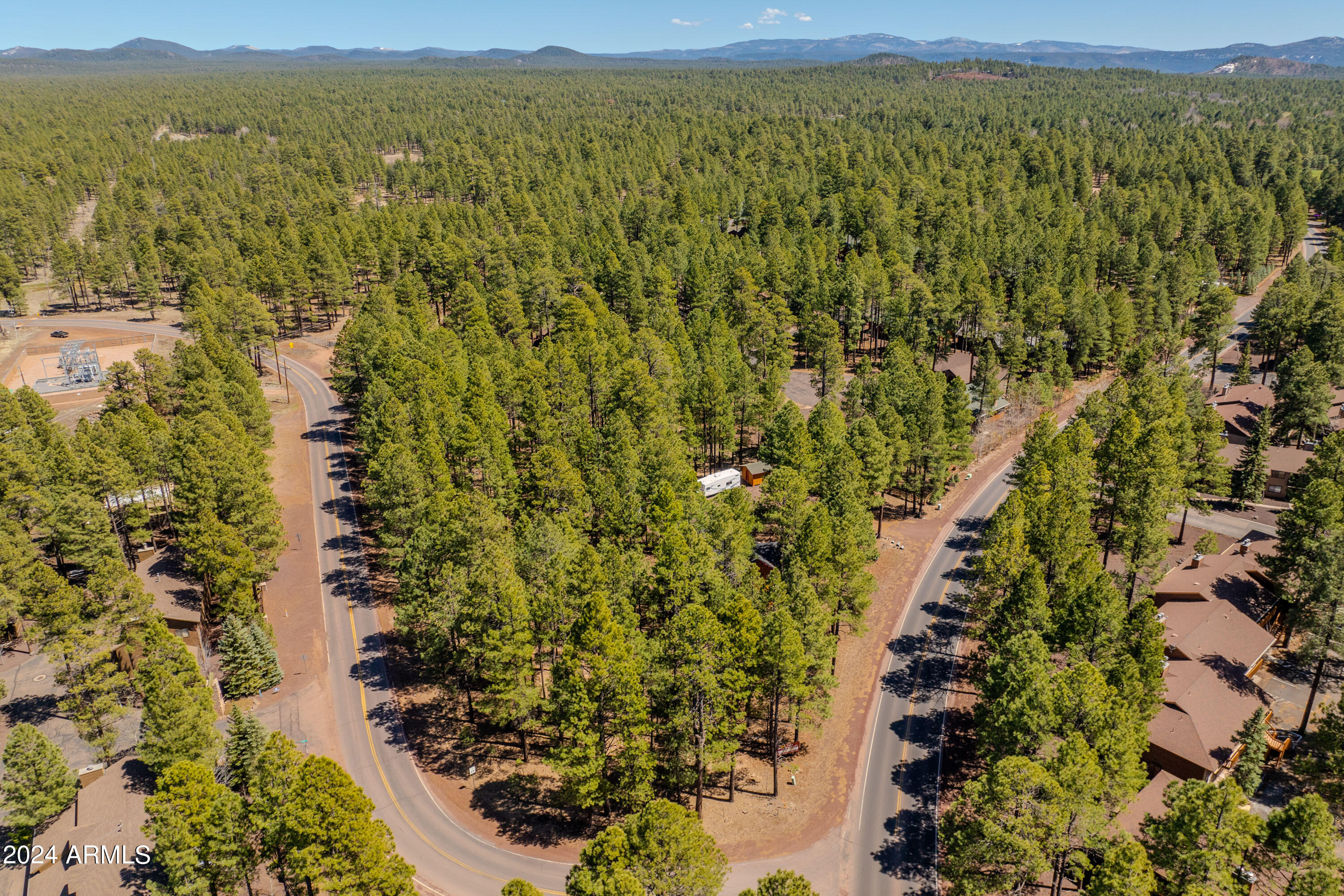 4571 Sky Hi Road Pinetop, AZ 85935 - Photo 3 of 23 4571 Sky Hi-03