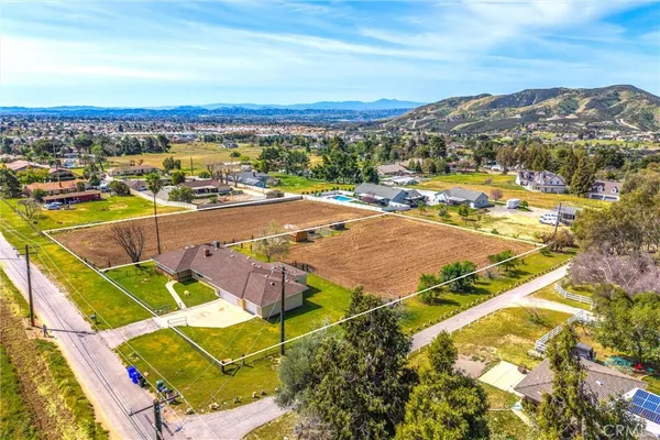 $850,000 | 10022 Fremont Street, Yucaipa, CA 92399