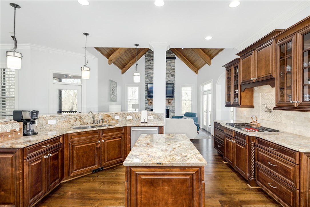103 Pacolet Trail Piedmont, SC 29673 - Photo 7 of 35 Kitchen