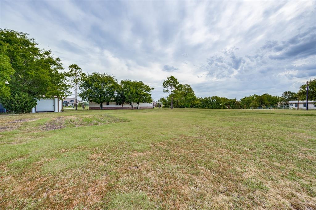620 Pennell Road Sherman, TX 75090 - Photo 23 of 25 Gallery Image 23