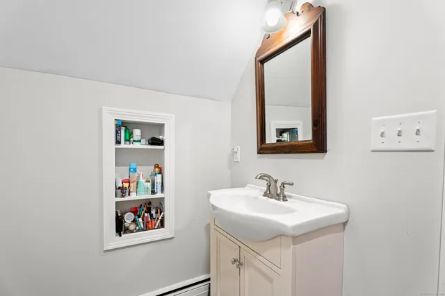 $3,500 | 156 Concord Drive, Madison, CT 06443