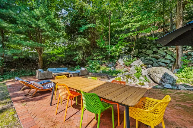 $3,500 | 156 Concord Drive, Madison, CT 06443