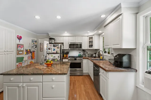 $3,500 | 156 Concord Drive, Madison, CT 06443