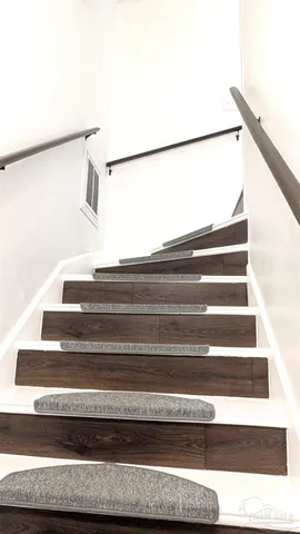 $335,000 | 12 West Casa Loma Drive, Mary Esther, FL 32569