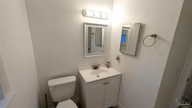 $335,000 | 12 West Casa Loma Drive, Mary Esther, FL 32569