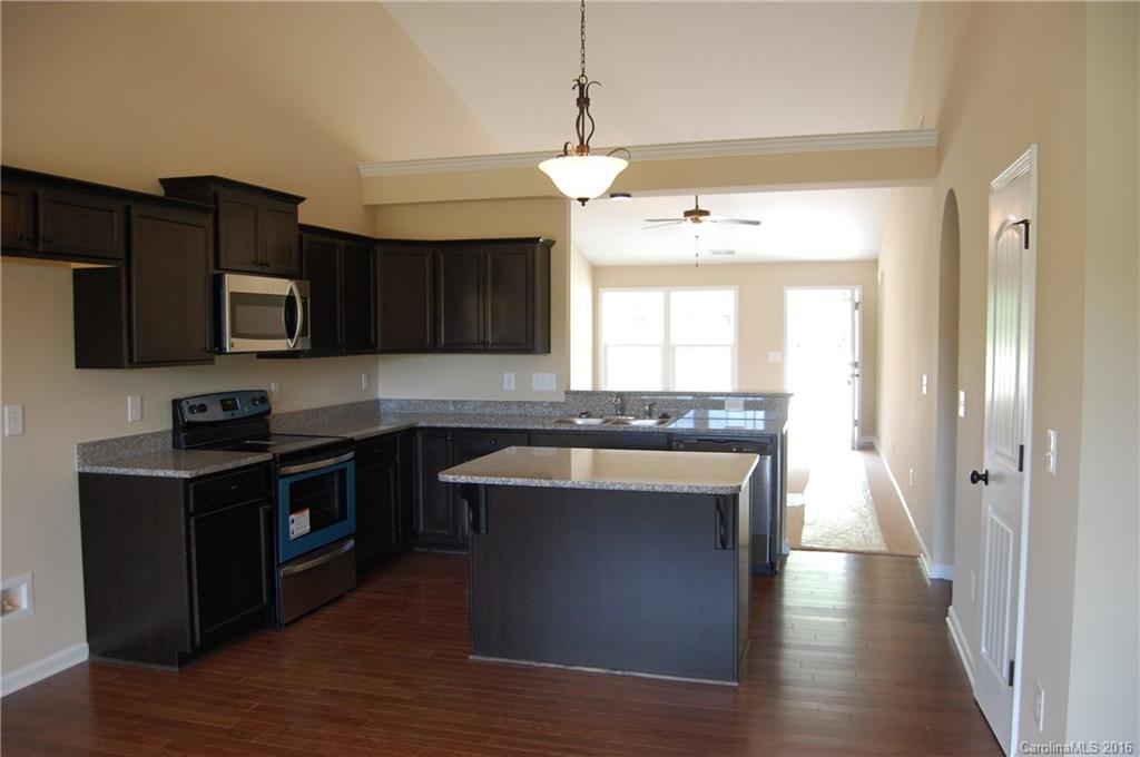227 Reservation Road Catawba, SC 29704 - Photo 4 of 19