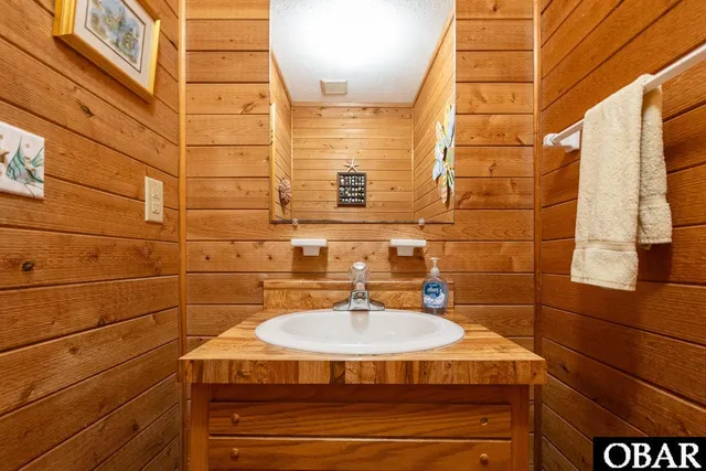 $659,500 | 632 Surf Song Court, Corolla, NC 27927