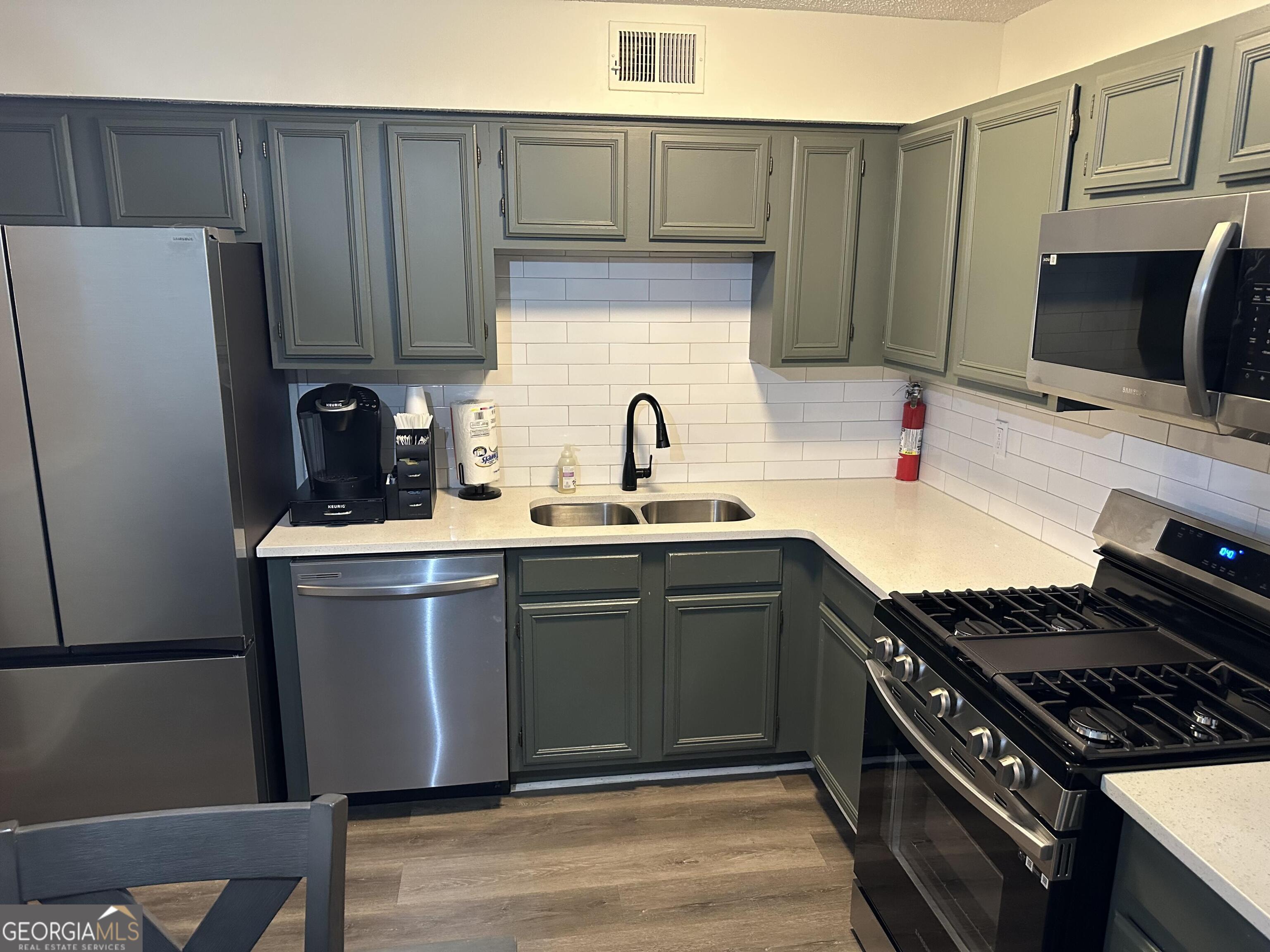 4936 Windsor Downs Drive Decatur, GA 30035 - Photo 15 of 91