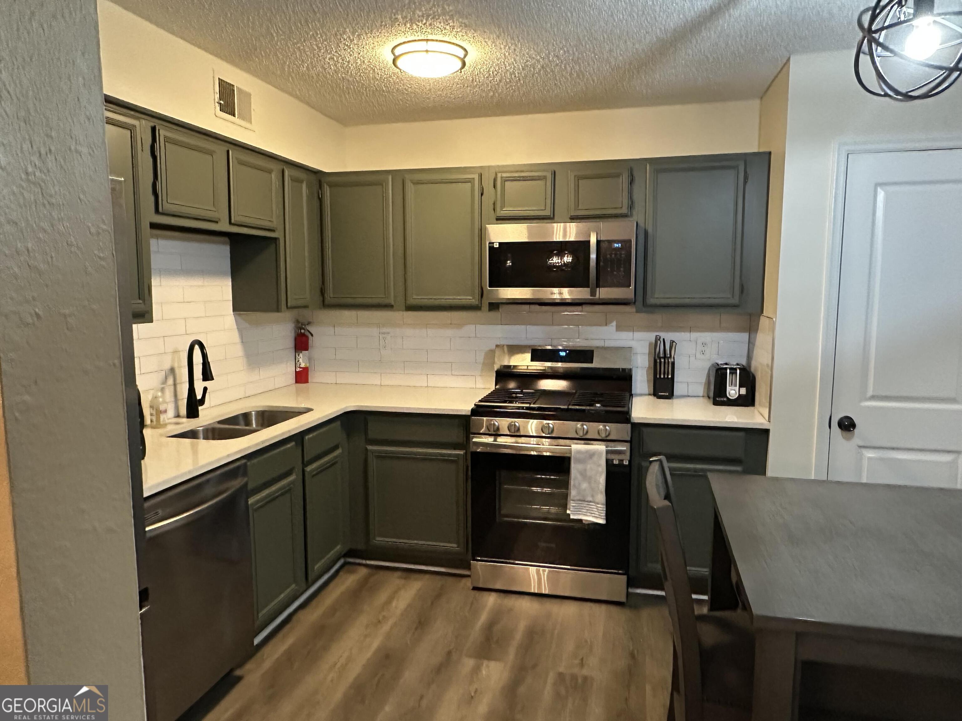 4936 Windsor Downs Drive Decatur, GA 30035 - Photo 7 of 91