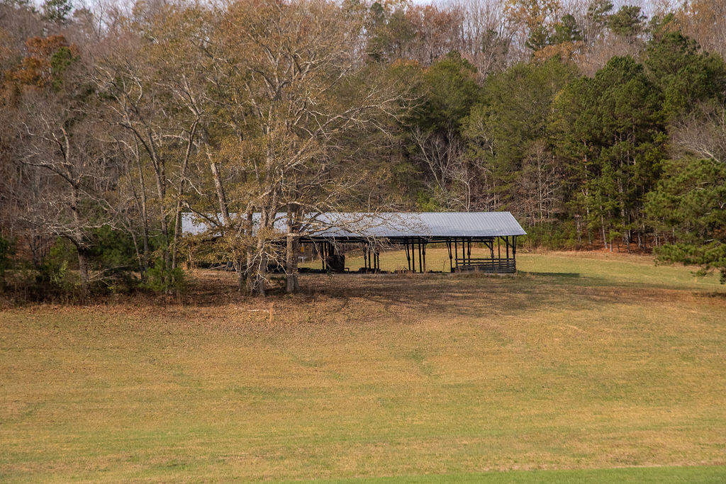 8 Maddox Lake Road Summerville, GA 30747 - Photo 94 of 136 POLE BARN