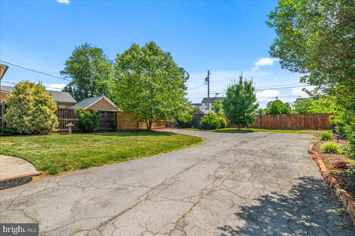 1606 North Market Street Frederick, MD 21701 - Photo 45 of 76