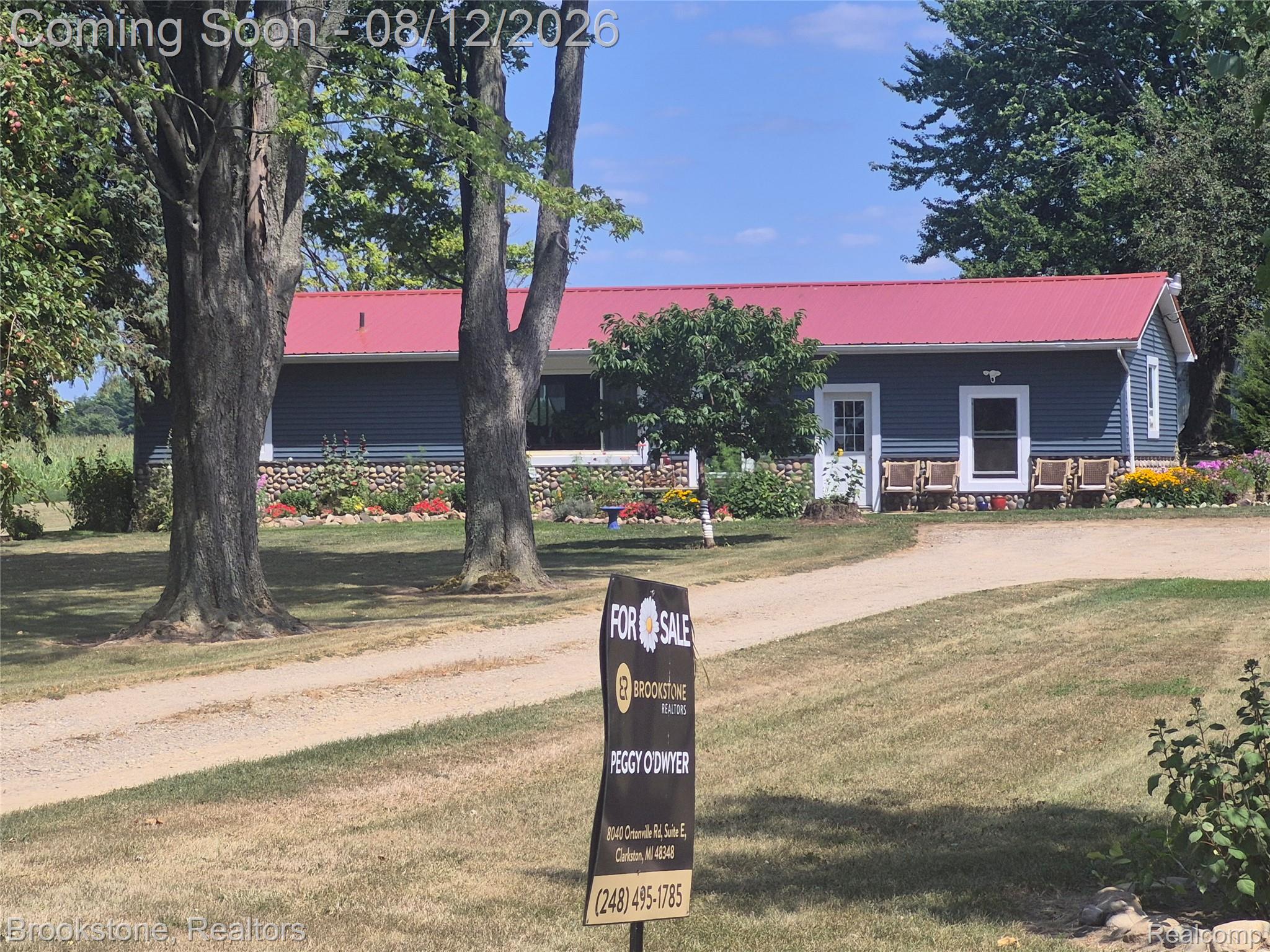 8426 Lake Pleasant Road Clifford, MI 48727 - Photo 2 of 33 20260804_150101.jpg