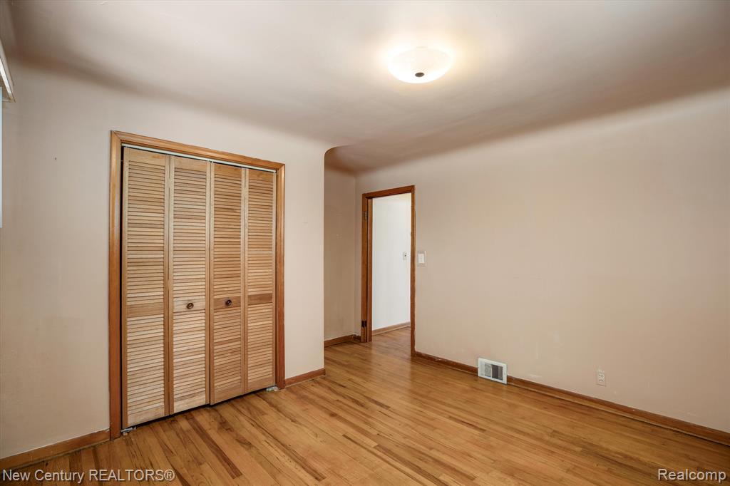109 Michelson Road Rochester Hills, MI 48307 - Photo 35 of 44