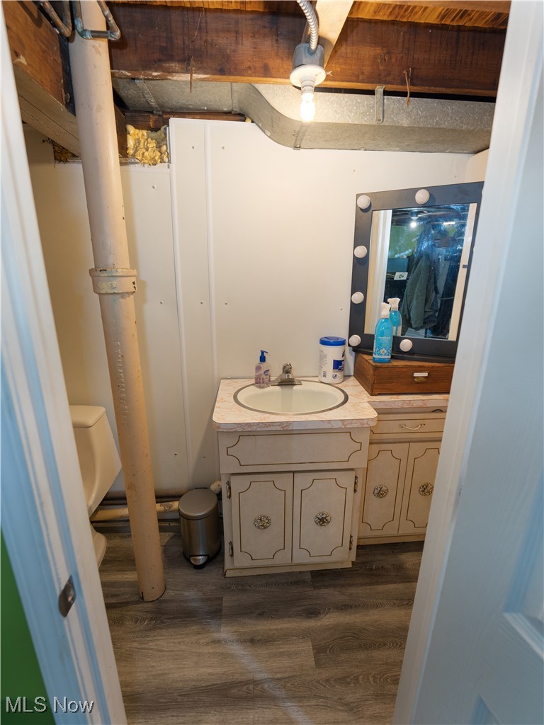 6021 Snow Road Parma, OH 44129 - Photo 19 of 28 Half bathroom located in the basement