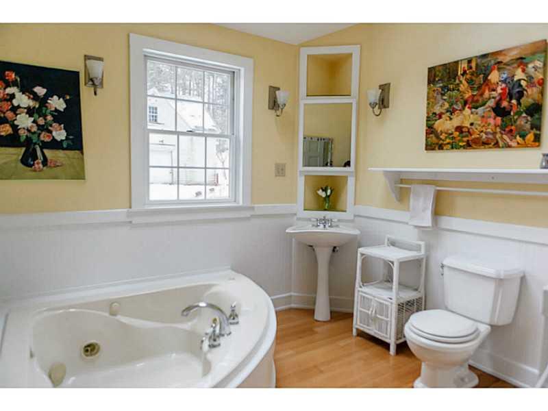 36 Bonny Eagle Road Hollis Center, ME 04042 - Photo 23 of 34 Bathroom.