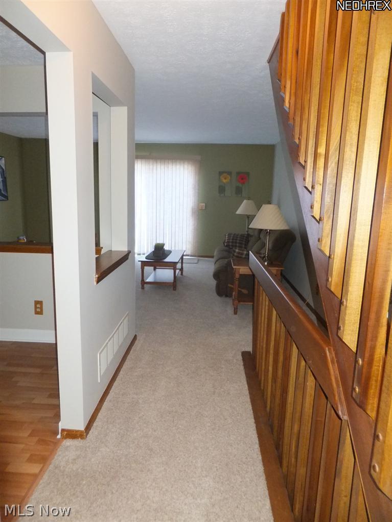 856 Overlook Ridge Drive Cleveland, OH 44109 - Photo 2 of 19 Gallery Image 2