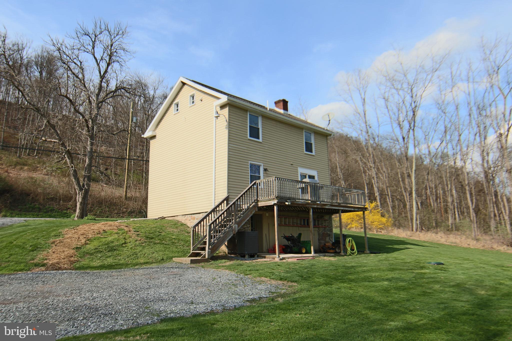 2147 Jericho Road New Bloomfield, PA 17068 - Photo 5 of 34