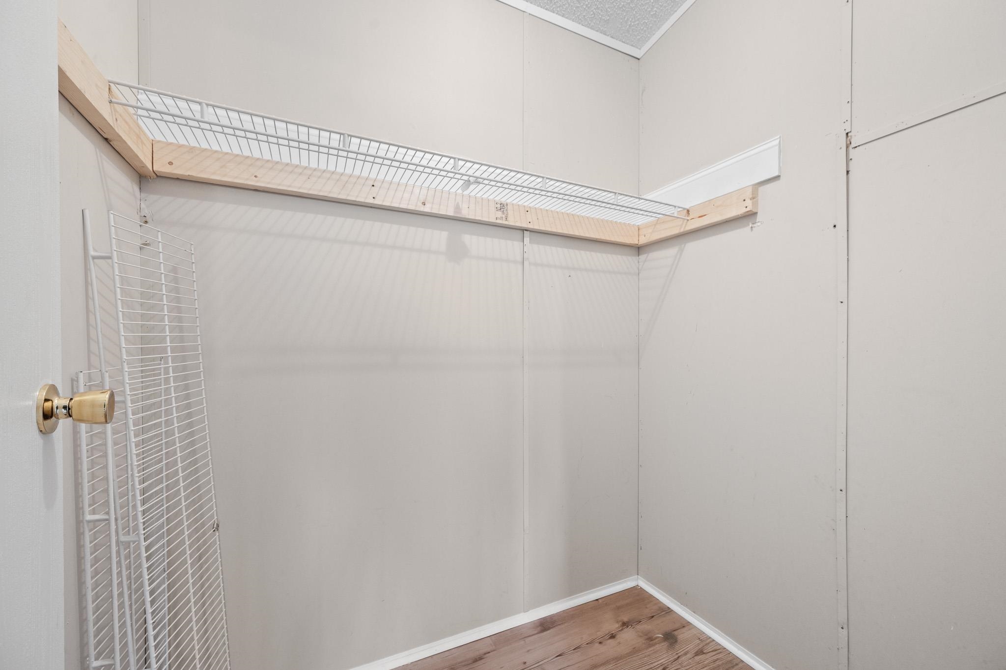 140 Garford Road Madison Heights, VA 24572 - Photo 17 of 32 a view of a small space