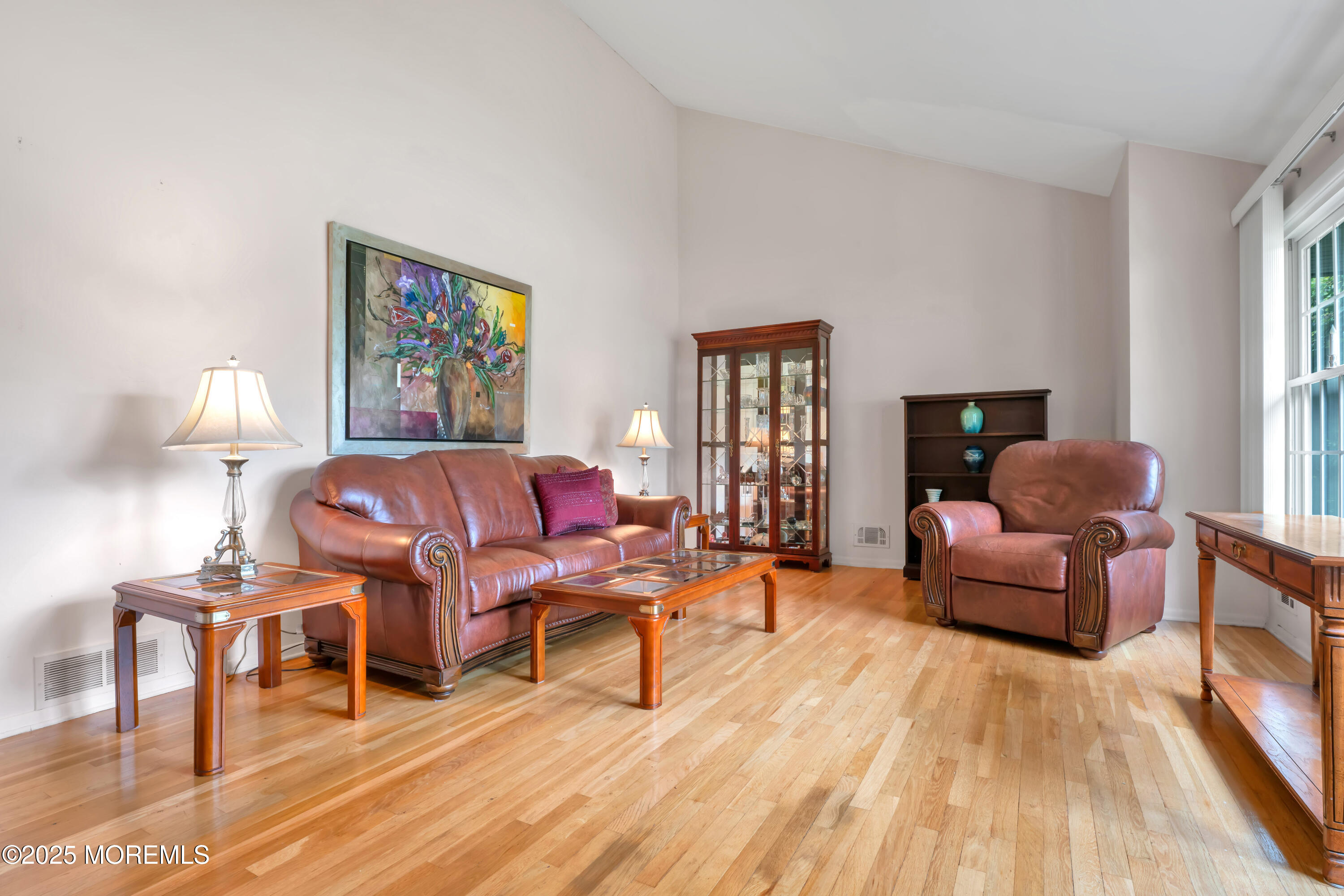45 Regina Road Morganville, NJ 07751 - Photo 15 of 37 HOM05796