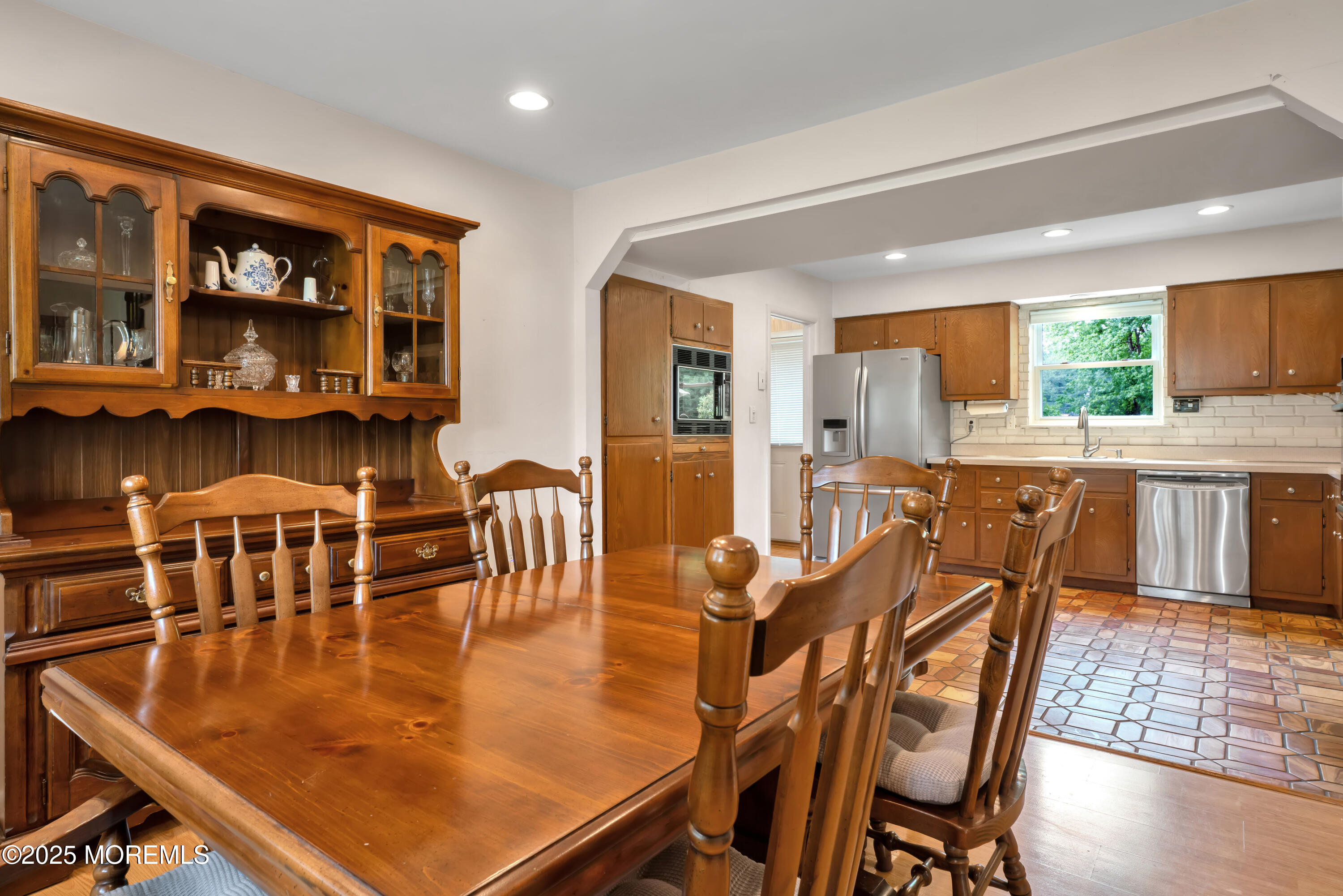 45 Regina Road Morganville, NJ 07751 - Photo 7 of 37 HOM05781