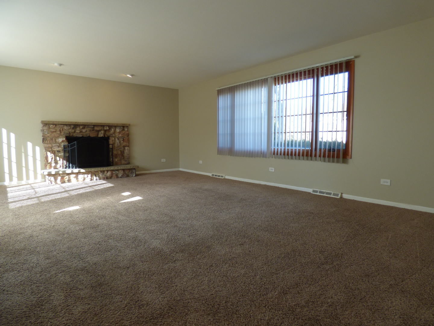 4N650 Church Road Bensenville, IL 60106 - Photo 2 of 18