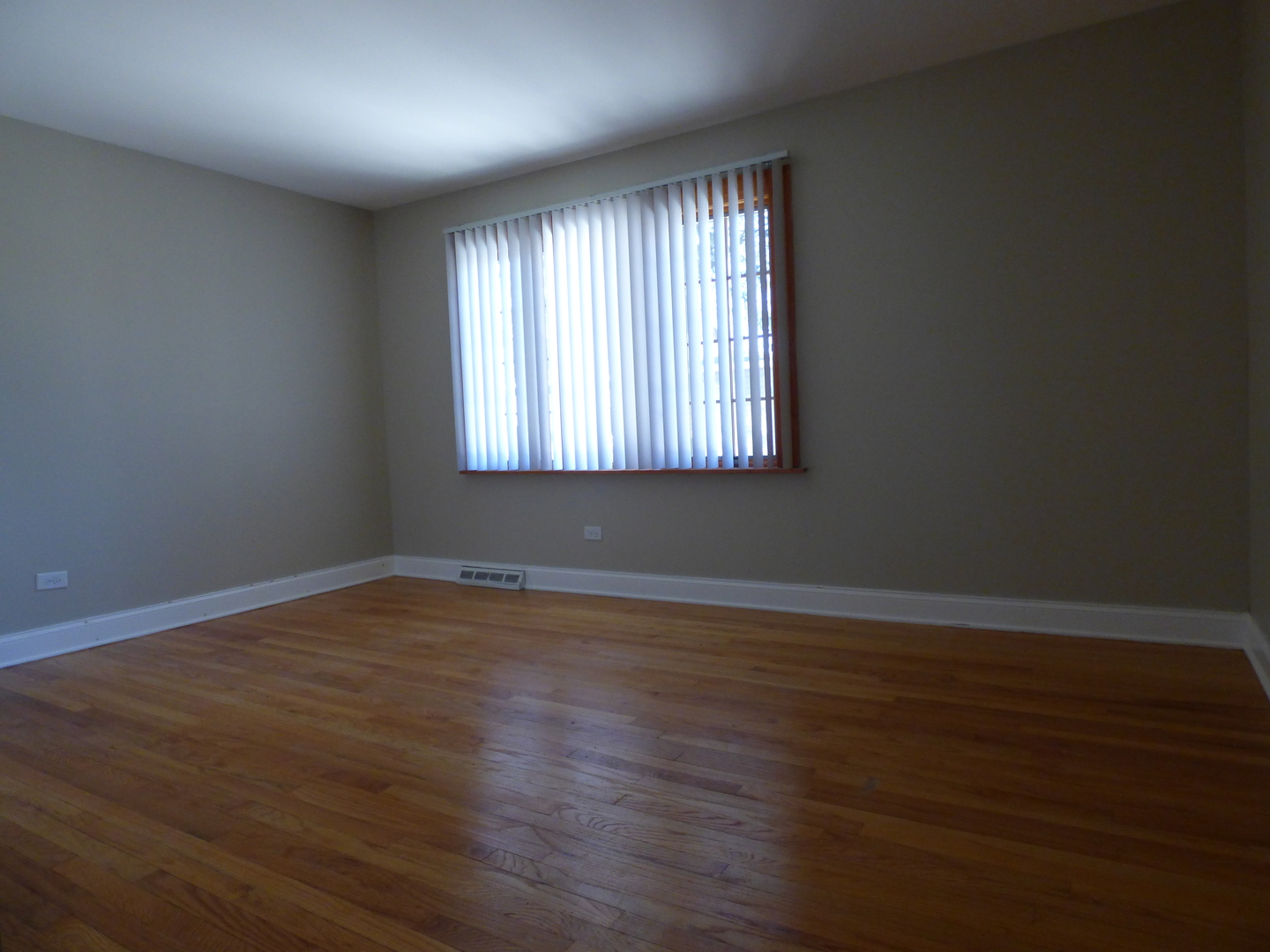 4N650 Church Road Bensenville, IL 60106 - Photo 8 of 18